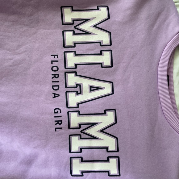Purple Miami sweatshirt large size. - Picture 4 of 4